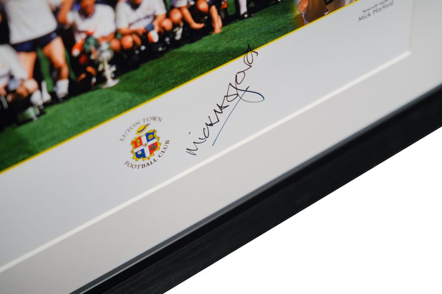 Mick Harford Signed Print - Memorabilia Framers Shop