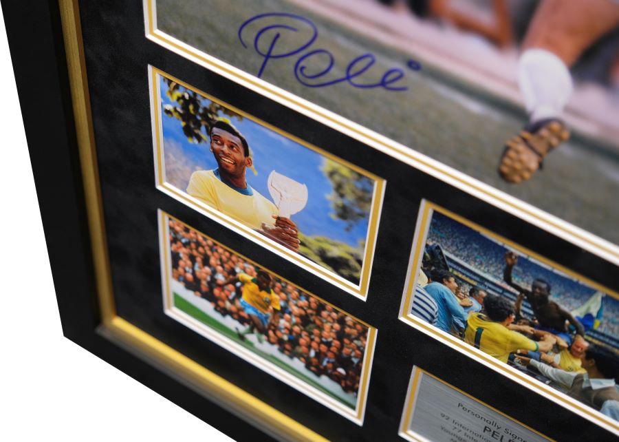 Pele signed Photograph Framed Display - Memorabilia Framers Shop