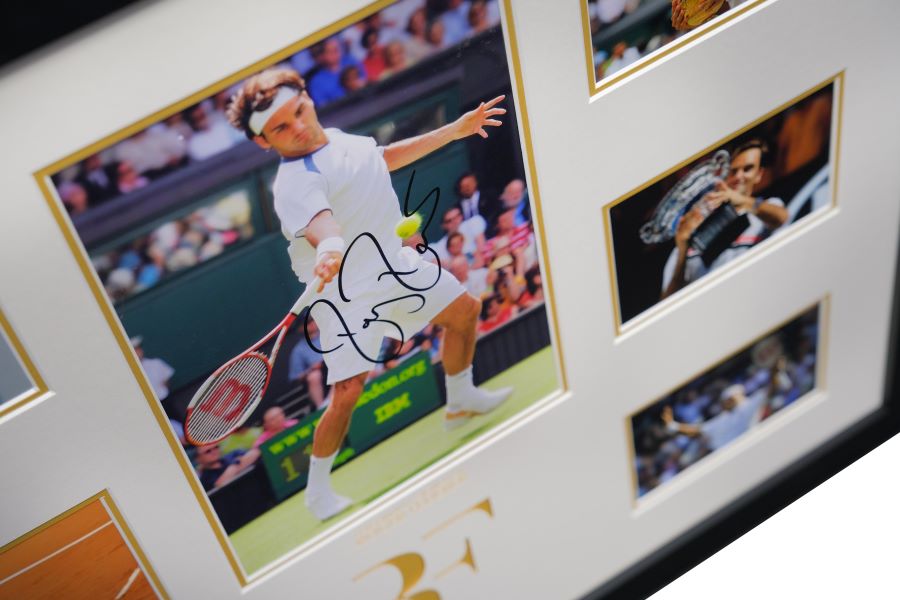 Roger Federer 12x8 Signed Photo Display - Memorabilia Framers Shop