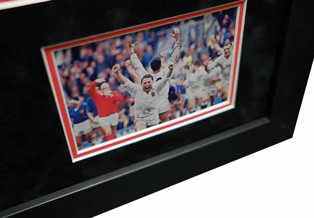 Rory Underwood Signed England Rugby shirt - Memorabilia Framers Shop