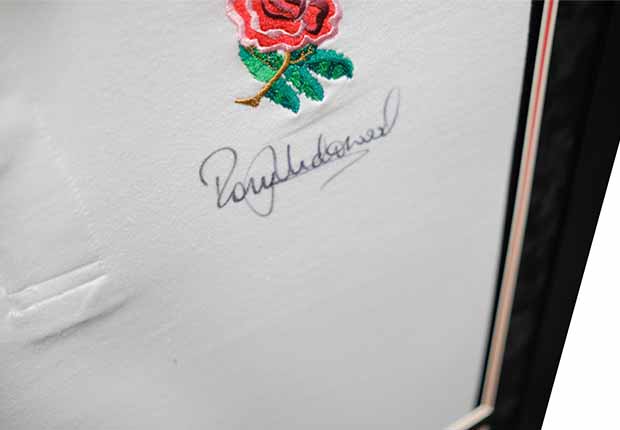 Rory Underwood Signed England Rugby shirt - Memorabilia Framers Shop