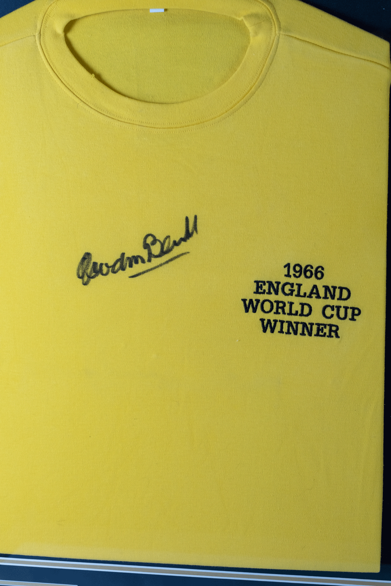 Pele & Gordon Banks Signed Dual Shirt Display