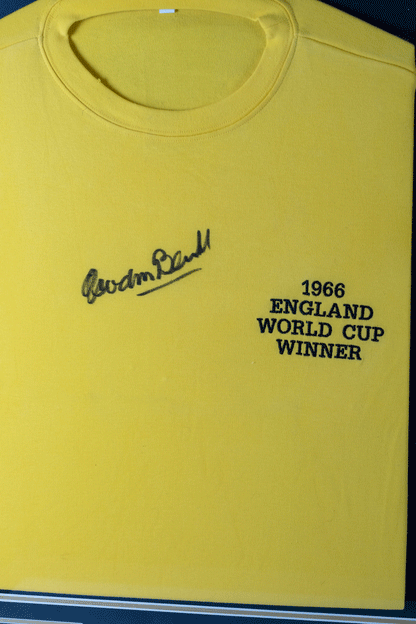 Pele & Gordon Banks Signed Dual Shirt Display