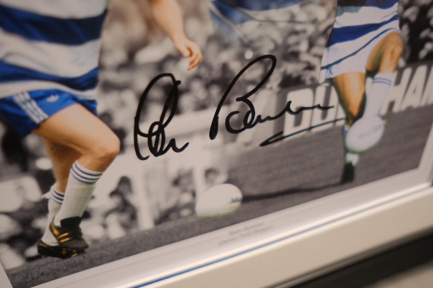 Stan Bowles signed photo - Memorabilia Framers Shop