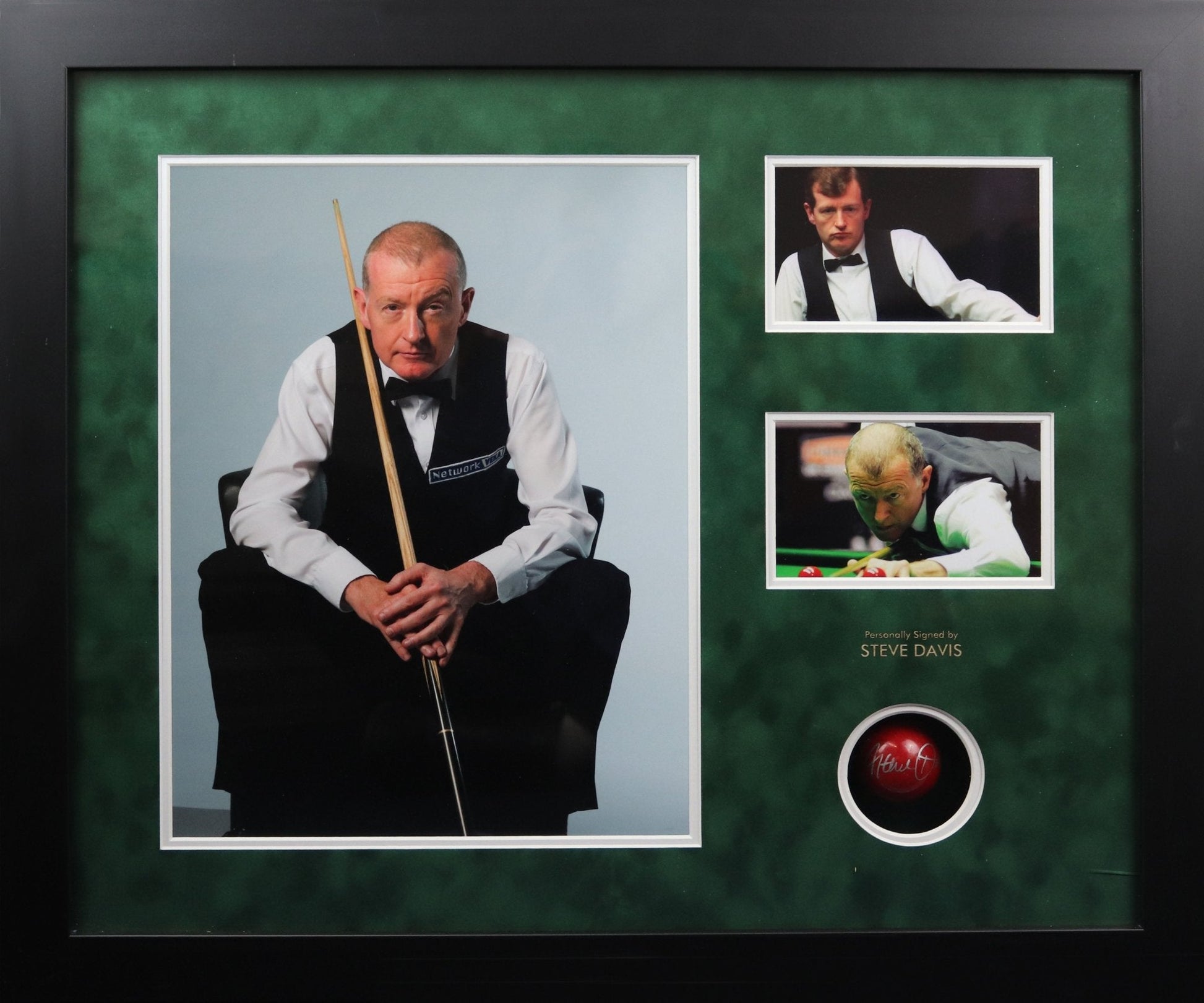 Steve Davis Snooker champion signed ball - Memorabilia Framers Shop