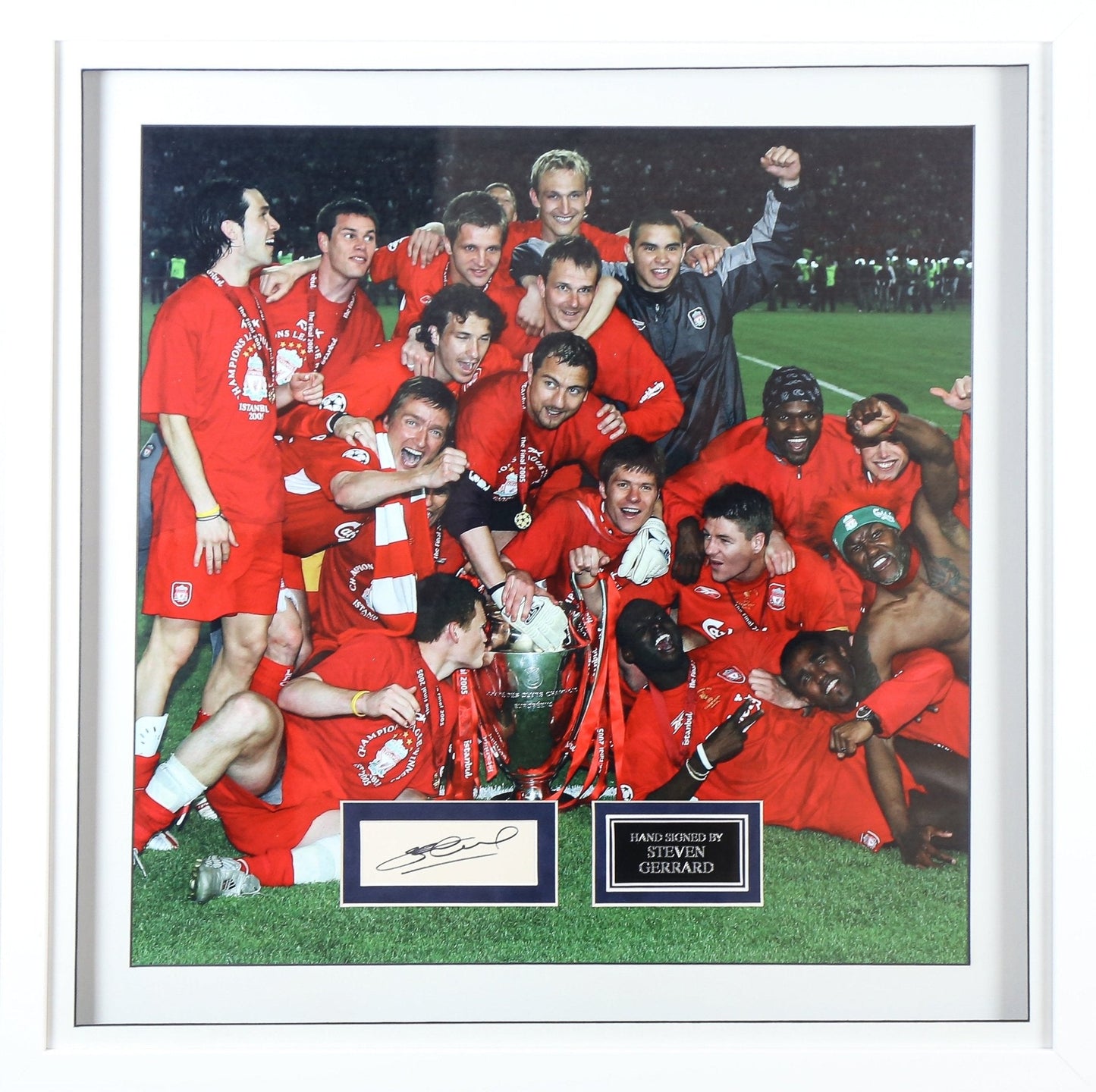 Steven Gerrard Signed Whitecard Framed Display - Memorabilia Framers Shop