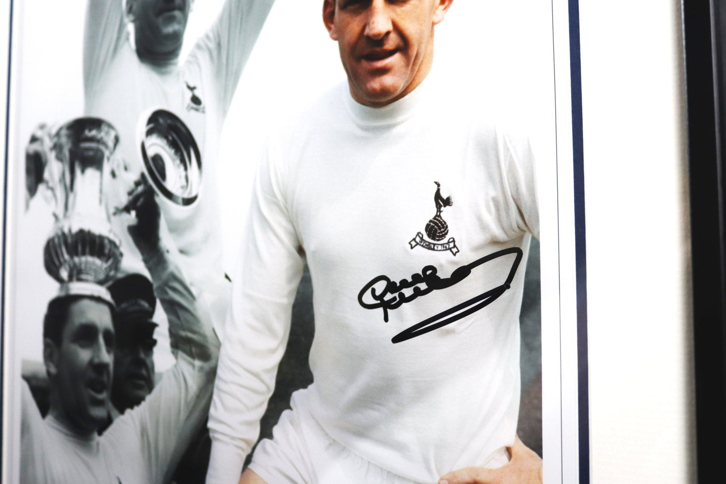 Tottenham Hotpspurs Dave Mckay signed frame display - Memorabilia Framers Shop