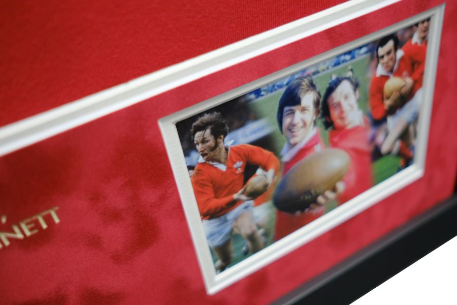 Welsh Rugby Legends Shirt Signed Barry John, Phil Bennett, JPR Williams, Gareth Edwards - Memorabilia Framers Shop